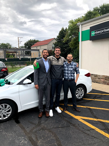 Used Car Dealer «Enterprise Car Sales», reviews and photos, 3840 N Western Ave, Chicago, IL 60618, USA