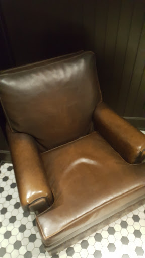 Clothing Store «Hollister Co.», reviews and photos, 30 Mall Dr W #234, Jersey City, NJ 07310, USA