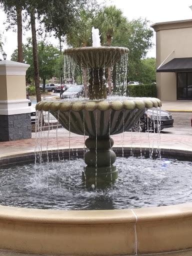 Movie Theater «Regal Cinemas Winter Park Village 20 & RPX», reviews and photos, 510 N Orlando Ave, Winter Park, FL 32789, USA