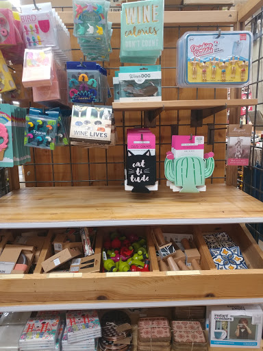 Furniture Store «Cost Plus World Market», reviews and photos, 1480 Apalachee Pkwy, Tallahassee, FL 32301, USA