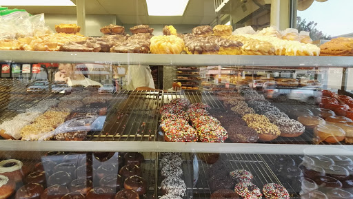 Donut Shop «The Donut Man», reviews and photos, 915 E Rte 66, Glendora, CA 91740, USA
