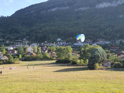 Atterrissage Perroix à Talloires-Montmin