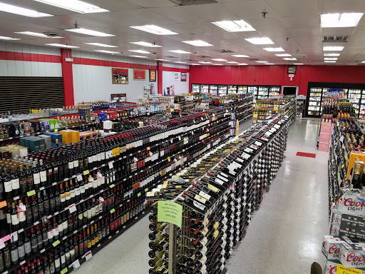 Liquor Store «Armanetti Wine and Liquor», reviews and photos, 4001 W Algonquin Rd, Rolling Meadows, IL 60008, USA