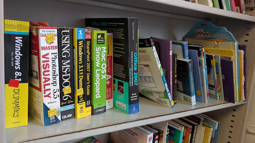 Thrift Store «Goodwill Retail Store & Donation Center», reviews and photos, 2936 Annandale Rd, Falls Church, VA 22042, USA