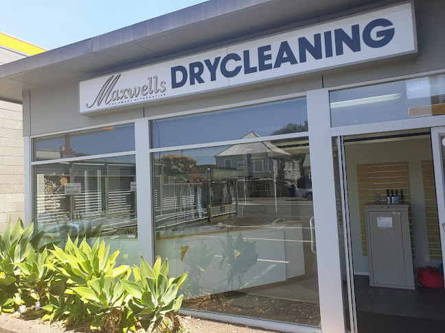 Maxwells Drycleaning Epsom Open Times