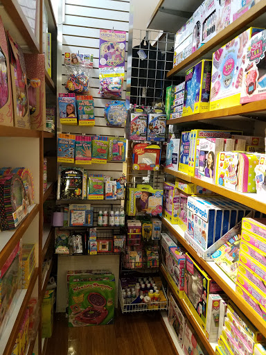 Toy Store «Mary Arnold Toys», reviews and photos, 1178 Lexington Ave, New York, NY 10028, USA