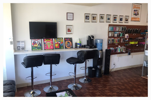 Cell Phone Store «The Phone Spa», reviews and photos, 22750 Ventura Blvd, Woodland Hills, CA 91364, USA