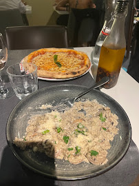 Pizza du Restaurant italien L'Oliveto Paris - n°6