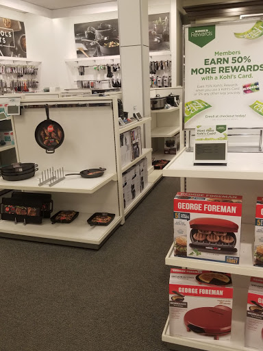 Shopping Mall «Encinitas Village Shopping Center», reviews and photos, 111 N El Camino Real, Encinitas, CA 92024, USA