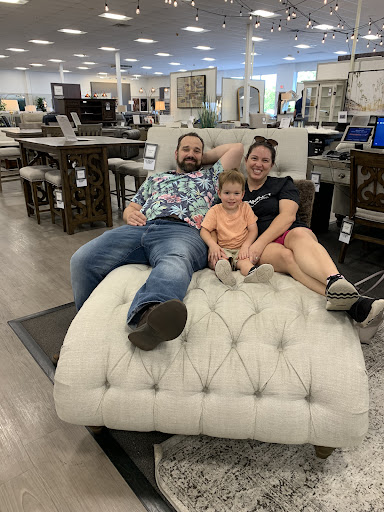 Furniture Store «Value City Furniture», reviews and photos, 2500 Prince William Pkwy, Woodbridge, VA 22192, USA