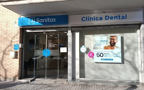 Clínica Dental Milenium Rubí - Sanitas image