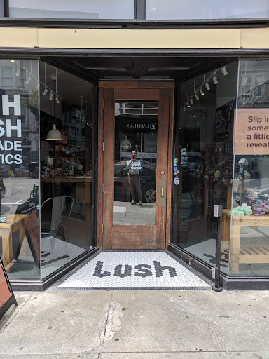 Cosmetics Store «Lush Cosmetics», reviews and photos, 2116 Union St, San Francisco, CA 94123, USA