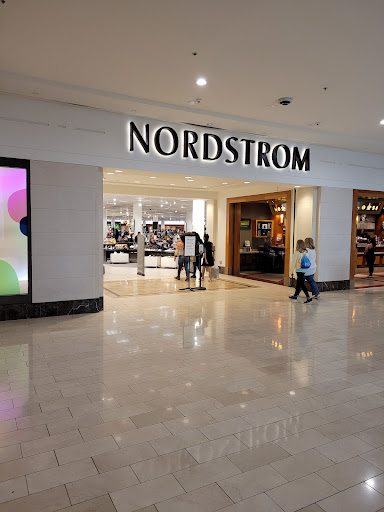 Department Store «Nordstrom Galleria at Roseville», reviews and photos, 1131 Galleria Blvd, Roseville, CA 95678, USA