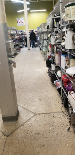 Thrift Store «Goodwill Store & Donation Center», reviews and photos, 4131 E Dundee Rd, Northbrook, IL 60062, USA