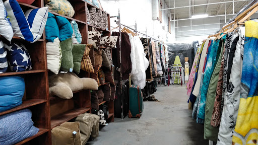 Thrift Store «The Salvation Army Family Store & Donation Center», reviews and photos