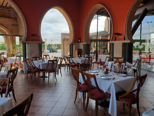 Información y opiniones sobre Restaurante Chimenea El Pilar de El Campillo