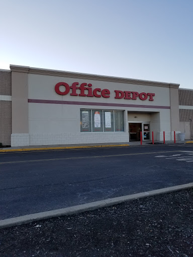 Shopping Mall «Newburgh Mall», reviews and photos, 1401 NY-300, Newburgh, NY 12550, USA