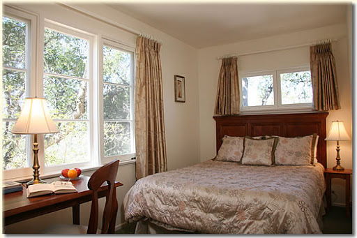 Ojai Retreat & Inn image