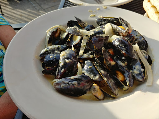 Brewery «The Run of the Mill Public House and Brewery», reviews and photos, 100 Main St, Saco, ME 04072, USA