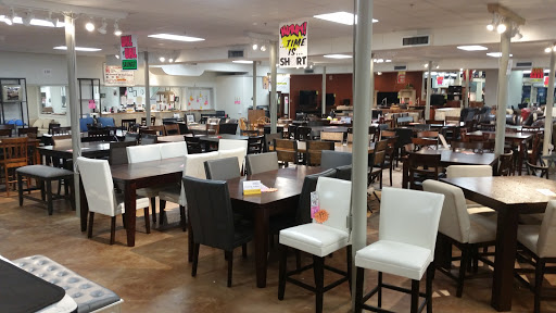 Furniture Store «Royal Furniture Co», reviews and photos, 500 N 19th St, Baton Rouge, LA 70802, USA