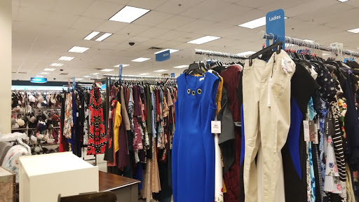 Clothing Store «Ross Dress for Less», reviews and photos, 4646 S Cooper St, Arlington, TX 76017, USA