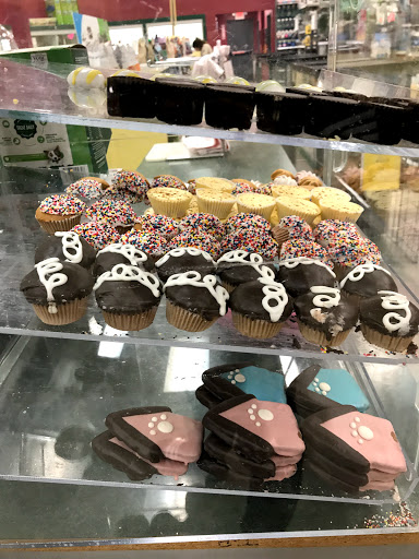 Pet Store «Petland Vineyard - San Antonio», reviews and photos, 1309 North Loop 1604 W #101, San Antonio, TX 78258, USA