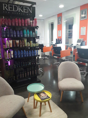 LE SALON à La Brède