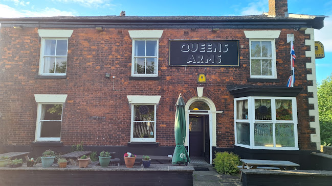 Reviews of The Queen's Arms in Manchester - Pub