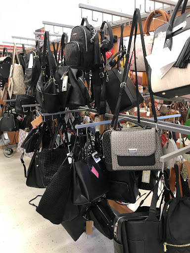 Department Store «T.J. Maxx», reviews and photos, 331 New Jersey 18, East Brunswick, NJ 08816, USA