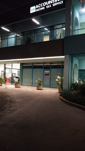 Cell Phone Store «Sprint Store», reviews and photos, 13400 W Washington Blvd #111, Marina Del Rey, CA 90292, USA