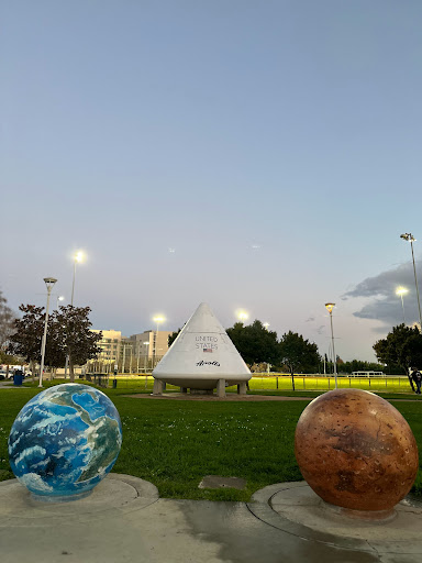 Columbia Memorial Space Center image