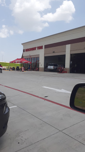 Tire Shop «Discount Tire Store - Denton, TX», reviews and photos, 2245 S Loop 288, Denton, TX 76205, USA