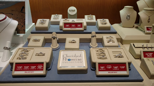 Jewelry Store «Zales - The Diamond Store», reviews and photos, 107 Serramonte Center, Daly City, CA 94015, USA