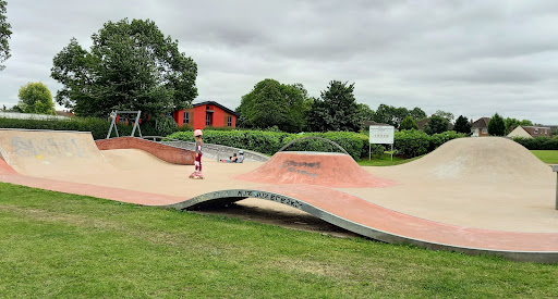 Long Lawford Skatepark