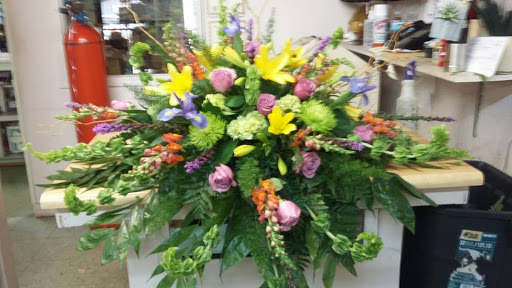 Florist «McBride Florist», reviews and photos, 805 6th Ave SE, Decatur, AL 35601, USA