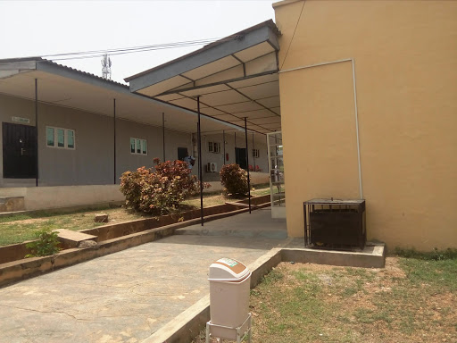 The Oyo State College of Health Science and Technology (formerly School of Hygiene) Eleyele, l, Sango Eleyele Road, Eleyele, Ibadan, Nigeria, Elementary School, state Oyo