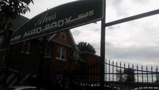 Auto Body Shop «Alves Autobody», reviews and photos, 1645 Park St, Hartford, CT 06106, USA