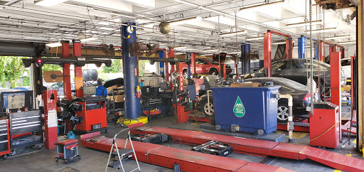 Auto Repair Shop «Sears Auto Center», reviews and photos, 3655 SW 22nd St, Coral Gables, FL 33145, USA