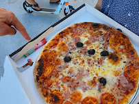 Plats et boissons du Pizzas à emporter Mia pizza à Valensole - n°12