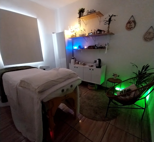 Logo da empresa - Reikilibrar Terapias & Mini Spa