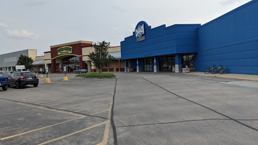 Health Club «Crunch - Mount Prospect», reviews and photos, 225 W Rand Rd, Mt Prospect, IL 60056, USA