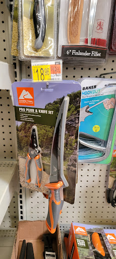 Department Store «Walmart Supercenter», reviews and photos, 620 Gravel Pike, East Greenville, PA 18041, USA