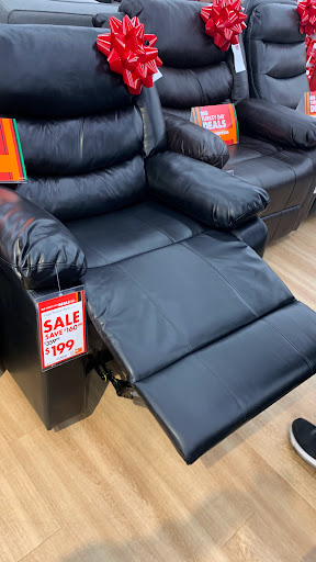 Shopping Mall «Pavilion Shopping Center», reviews and photos, 24055 Chagrin Blvd, Beachwood, OH 44122, USA