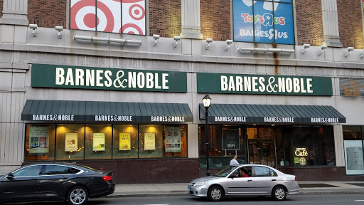 Book Store «Barnes & Noble», reviews and photos, 230 Main St, White Plains, NY 10601, USA