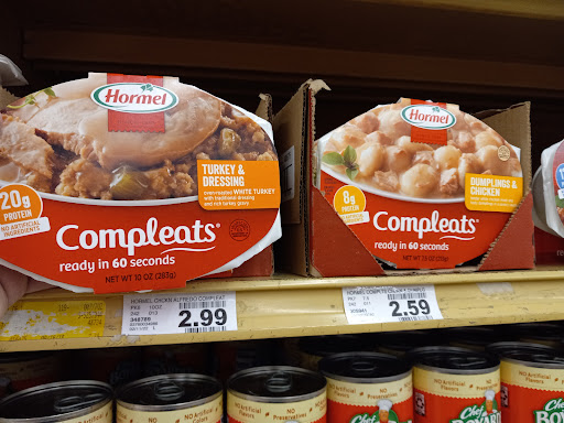 Supermarket «Foodland», reviews and photos, 103 W 1st St, Tuscumbia, AL 35674, USA