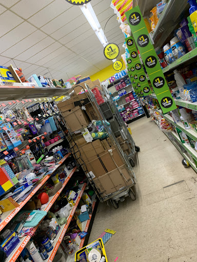 Discount Store «Dollar General», reviews and photos, 1007 Warren St, Warsaw, IN 46580, USA