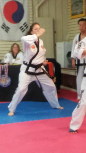 Hair Salon «Urban hair hub», reviews and photos, 18 S Harrison St, Shelbyville, IN 46176, USA