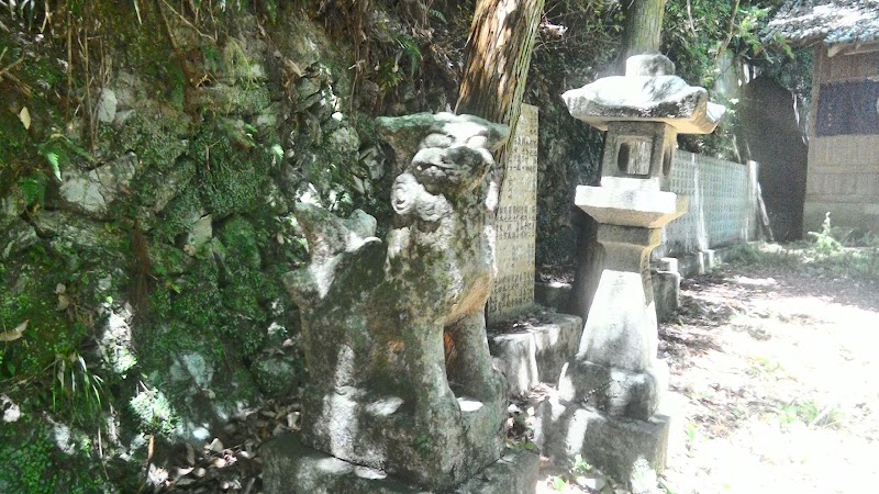 鳴滝神社