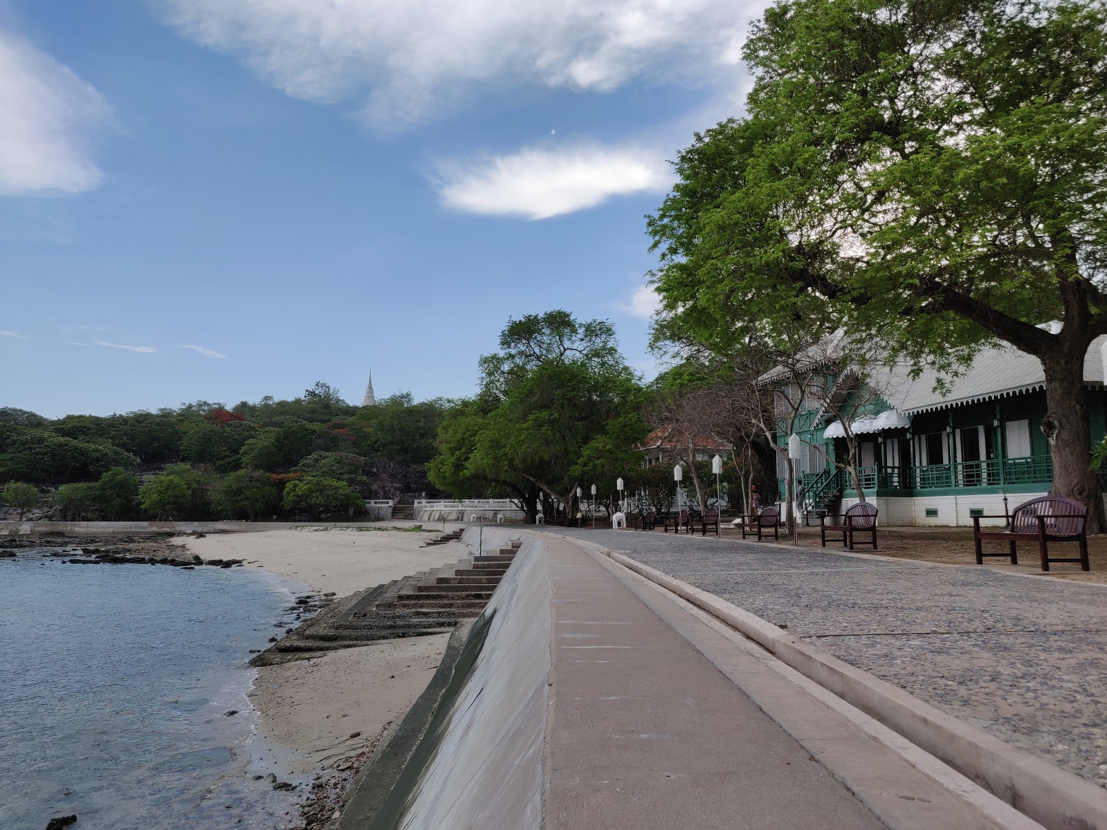 Foto de Tha Wang Beach área de comodidades