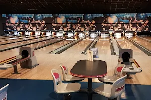 Magic bowling image